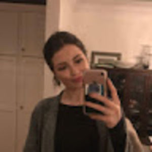 Meet your Posher, Olivia